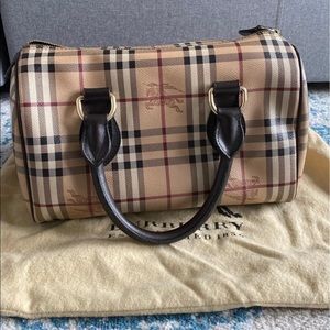 Burberry Haycheck Chester Bowling Bag